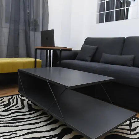 Apartment Rentnest *